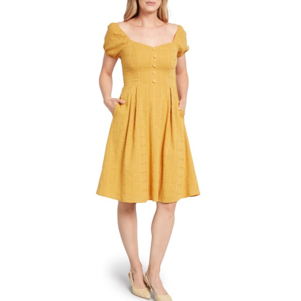 ModCloth NWT Puff Sleeve Fit & Flare Dress Size L